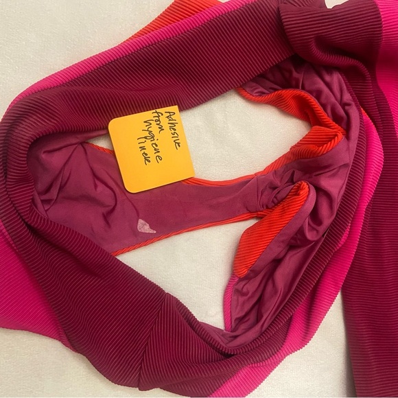 New! Beach Riot Joyce swimsuit be mine colorblock 3828 - Picture 4 of 8